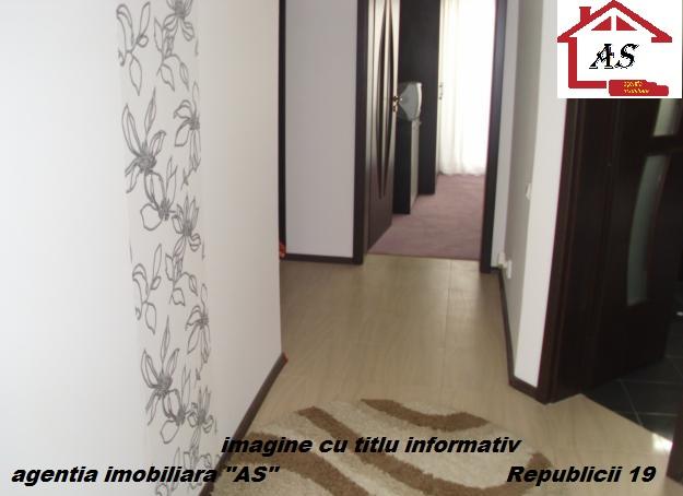 Vand apartament 2 camere imbunatatit in Onesti - Pret | Preturi Vand apartament 2 camere imbunatatit in Onesti
