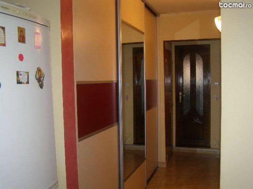 3 camere situat in artier Stadion cu multiple finisaje 33000eur neg - Pret | Preturi 3 camere situat in artier Stadion cu multiple finisaje 33000eur neg