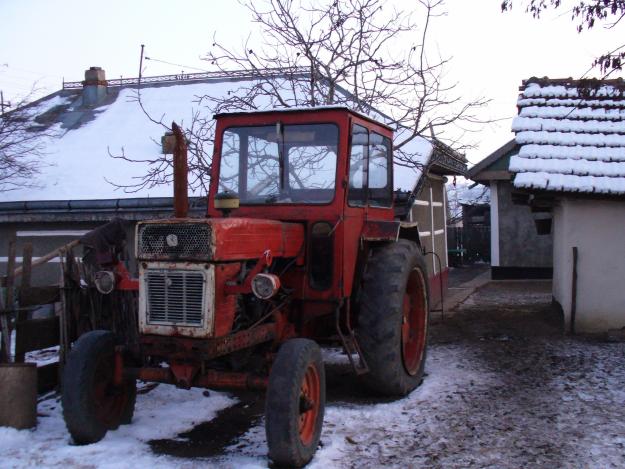 Tractor U 650 CP - Pret | Preturi Tractor U 650 CP