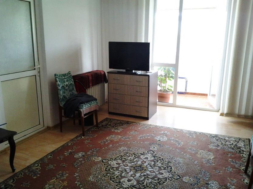 Apartament 3 camere Navodari - Pret | Preturi Apartament 3 camere Navodari