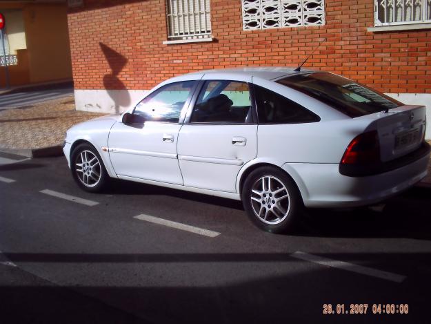 OPEL VECTRA B - Pret | Preturi OPEL VECTRA B