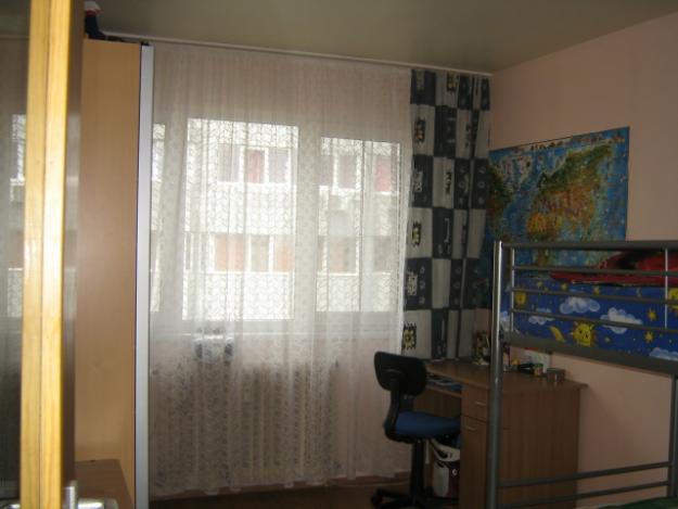 APARTAMENT MILITARI - Pret | Preturi APARTAMENT MILITARI