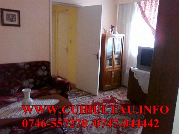 vand apartament 3 camere in Onesti, zona de sus, cu centrala - Pret | Preturi vand apartament 3 camere in Onesti, zona de sus, cu centrala