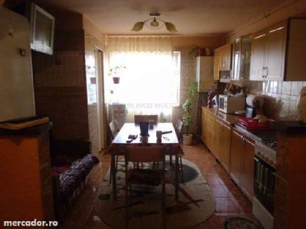 Vanzare Apartament 3 camere Noua, Brasov 57000 Euro - Pret | Preturi Vanzare Apartament 3 camere Noua, Brasov 57000 Euro