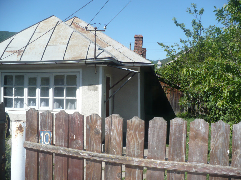 Casa si Teren in Targu Ocna - Pret | Preturi Casa si Teren in Targu Ocna