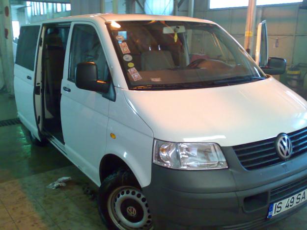 VW transporter T5 de pasageri,rate doar cu buletinul prin notariat, din 2004, - Pret | Preturi VW transporter T5 de pasageri,rate doar cu buletinul prin notariat, din 2004,