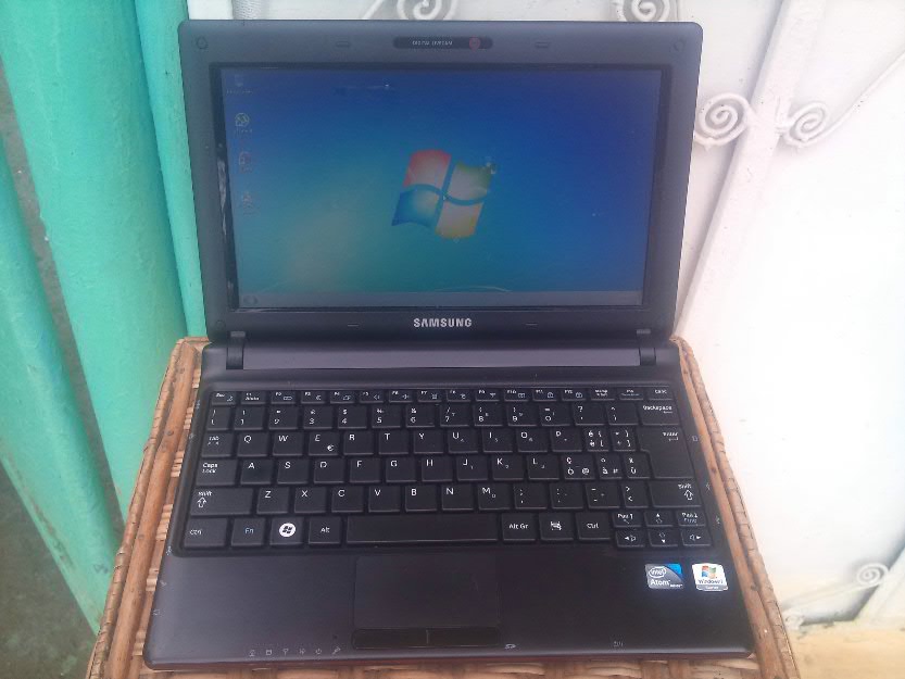 Netbook Samsung - Pret | Preturi Netbook Samsung