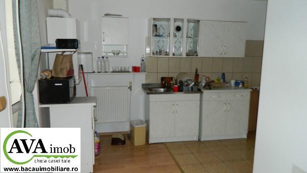 Vand IEFTIN apartament cu 3 camere decomandat pe Bicaz, zona Narcisa - Pret | Preturi Vand IEFTIN apartament cu 3 camere decomandat pe Bicaz, zona Narcisa