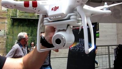 DJI Phantom FC40 si DJI Vision 2 . Filmeaza de sus - Pret | Preturi DJI Phantom FC40 si DJI Vision 2 . Filmeaza de sus