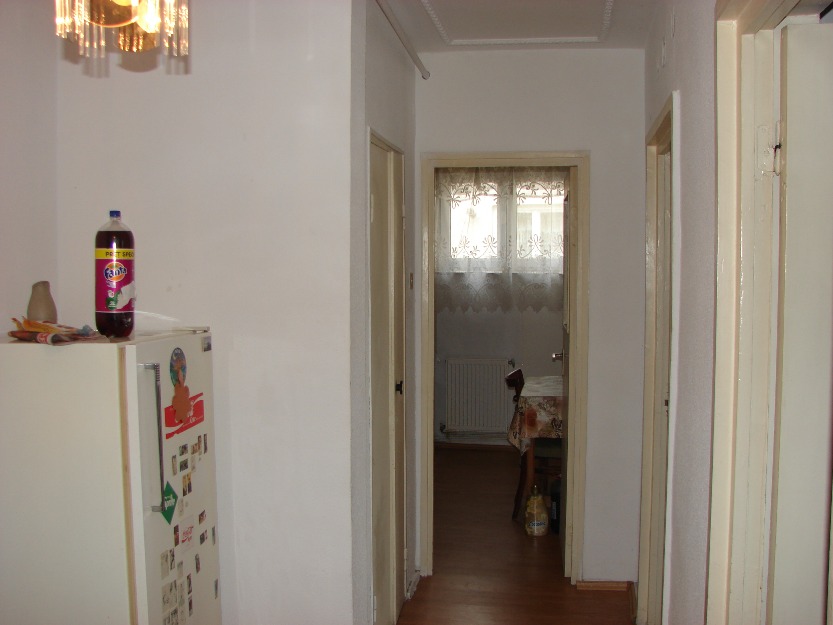 Apartament 3 camere Brasov - Pret | Preturi Apartament 3 camere Brasov