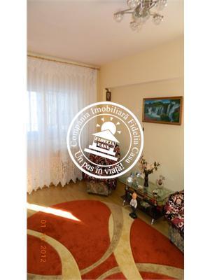 Apartament 4 camere de vanzare Iasi Lunca Cetatuii - Pret | Preturi Apartament 4 camere de vanzare Iasi Lunca Cetatuii