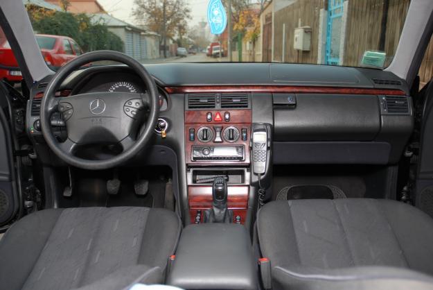 vand Mercedes E 220 CDI - Pret | Preturi vand Mercedes E 220 CDI