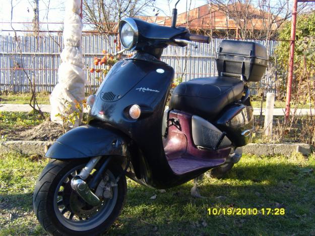 VAND APRILIA HABANA-49CMC -1999-BINE ANTRETINUTA DAR ARE CEVA PR LA PORNIRE - Pret | Preturi VAND APRILIA HABANA-49CMC -1999-BINE ANTRETINUTA DAR ARE CEVA PR LA PORNIRE