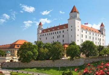 Puzzle Castorland 1000 Bratislava Castle, Slovakia - Pret | Preturi Puzzle Castorland 1000 Bratislava Castle, Slovakia