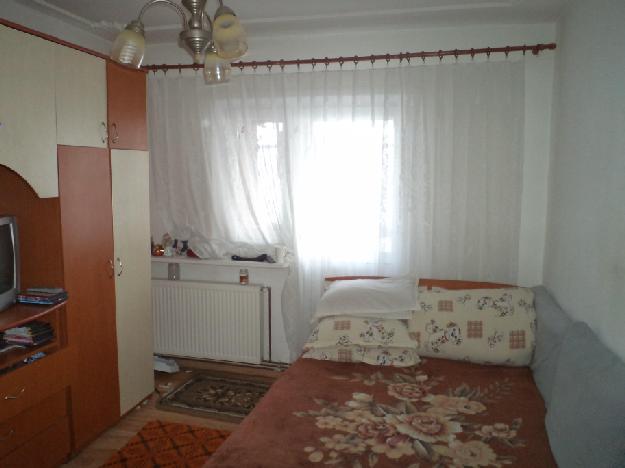 Apartament 3 camere de vanzare Iasi Dacia - Pret | Preturi Apartament 3 camere de vanzare Iasi Dacia