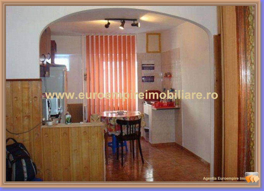 Apartament 3 camere, zona Tomis Nord, 75 mp - Pret | Preturi Apartament 3 camere, zona Tomis Nord, 75 mp