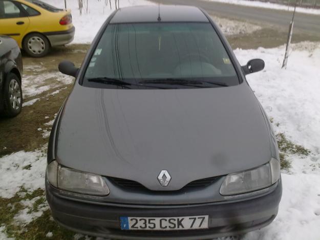 Vand Renault Laguna I - Pret | Preturi Vand Renault Laguna I