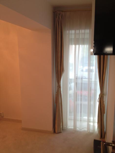 Inchiriez apartament 3 camere lux Unirii - Pret | Preturi Inchiriez apartament 3 camere lux Unirii