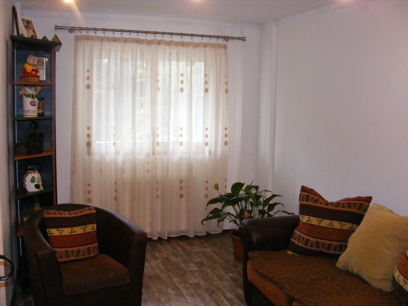 Valea Cetatii - apartament 3 camere deosebit. - Pret | Preturi Valea Cetatii - apartament 3 camere deosebit.