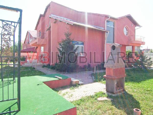 VIB2453 - Pipera - Mega Image, vila P+1 cu garaj, 5 camere, suprafata 380 mp - 1700 euro. - Pret | Preturi VIB2453 - Pipera - Mega Image, vila P+1 cu garaj, 5 camere, suprafata 380 mp - 1700 euro.