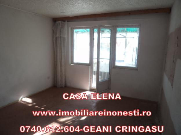 Vand apartament 2 camerein Onesti, zona de sus - Pret | Preturi Vand apartament 2 camerein Onesti, zona de sus