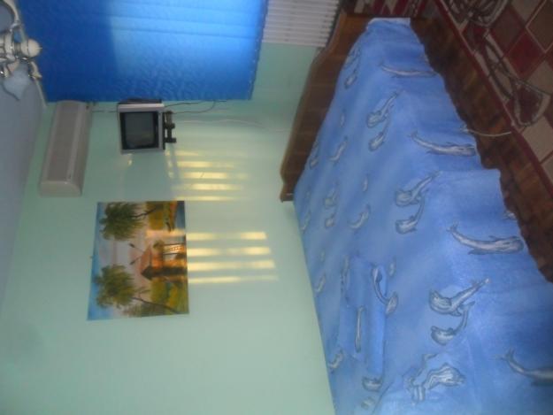 inchiriez apartament cu 3 camere - Pret | Preturi inchiriez apartament cu 3 camere