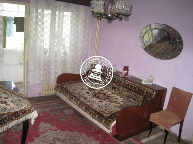 Apartament 4 camere de vanzare Iasi Tatarasi - Pret | Preturi Apartament 4 camere de vanzare Iasi Tatarasi