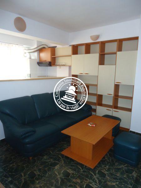 Apartament 4 camere de inchiriat Iasi Centru - Pret | Preturi Apartament 4 camere de inchiriat Iasi Centru