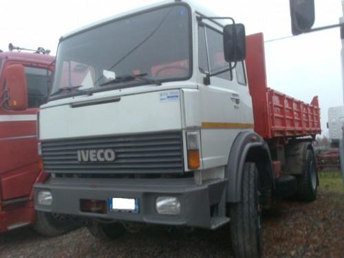 IVECO 190.26 BASCULANTA TRILATERALA - Pret | Preturi IVECO 190.26 BASCULANTA TRILATERALA