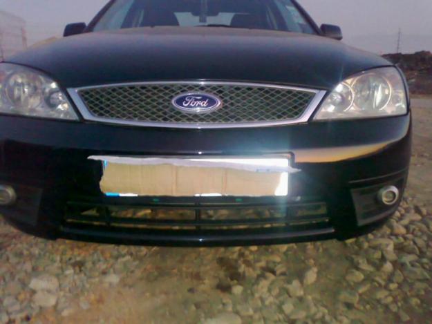 Vand bara ,,ST'' ford mondeo 2005 cu grile centrala fara halogene - Pret | Preturi Vand bara ,,ST'' ford mondeo 2005 cu grile centrala fara halogene