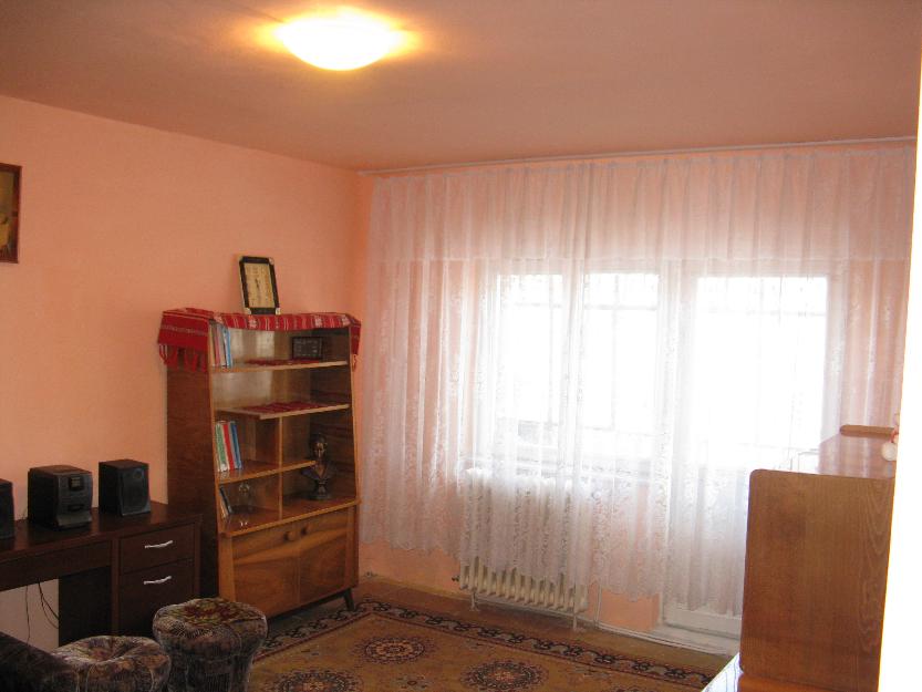 Apartament zona Nord cu 2 camere - Pret | Preturi Apartament zona Nord cu 2 camere