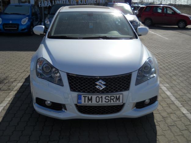 VAND SUZUKI KIZASHI 2.4 AT 4 WD-STARE IMPECABILA-LA DOAR 25.900 EURO - Pret | Preturi VAND SUZUKI KIZASHI 2.4 AT 4 WD-STARE IMPECABILA-LA DOAR 25.900 EURO