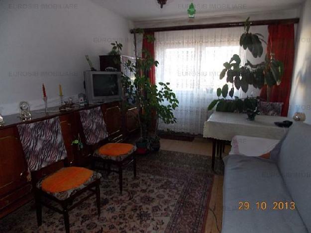 Vanzare Apartament 3 camere Vasile Aaron, Sibiu 42000 Euro - Pret | Preturi Vanzare Apartament 3 camere Vasile Aaron, Sibiu 42000 Euro