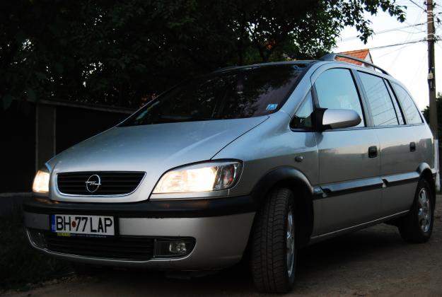 Vand OPEL Zafira din 2002, stare exceptionala, pret 4500 Euro! Oferta limitata! - Pret | Preturi Vand OPEL Zafira din 2002, stare exceptionala, pret 4500 Euro! Oferta limitata!