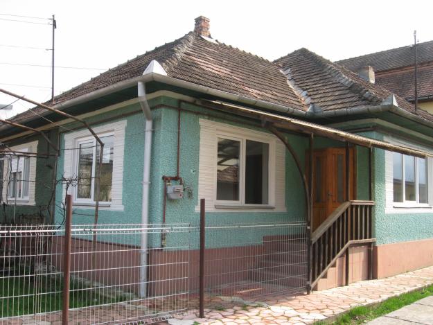 Vand casa in Gherla la 36500 eur - Pret | Preturi Vand casa in Gherla la 36500 eur