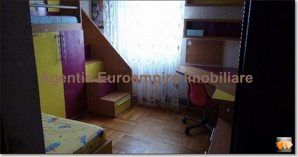 Apartament 3 camere de vanzare in Constanta zona Faleza Nord - Pret | Preturi Apartament 3 camere de vanzare in Constanta zona Faleza Nord