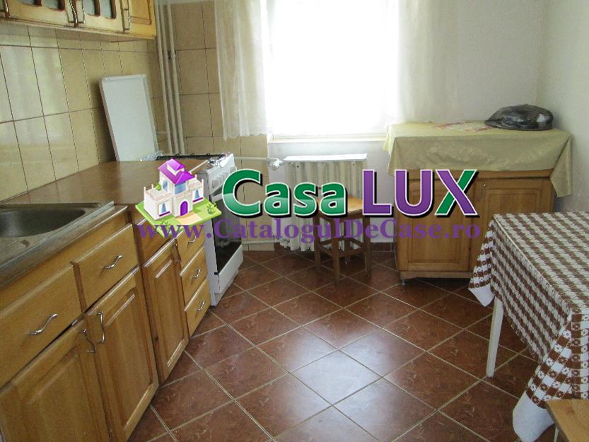 Casa Lux Inchiriaza, 2 camere semidecomandate, Zona Zimbru, 150 EUR - Pret | Preturi Casa Lux Inchiriaza, 2 camere semidecomandate, Zona Zimbru, 150 EUR