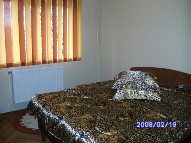 INCHIRIEZ APARTAMENT 2 CAMERE - Pret | Preturi INCHIRIEZ APARTAMENT 2 CAMERE