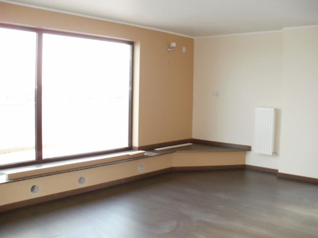 Pajura-Metrou JIULUI, Penthouse de vanzare - Pret | Preturi Pajura-Metrou JIULUI, Penthouse de vanzare