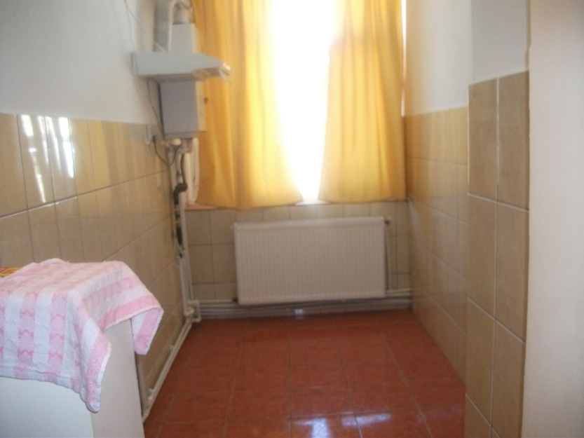 Onesti, 2 camere 17000 euro - Pret | Preturi Onesti, 2 camere 17000 euro