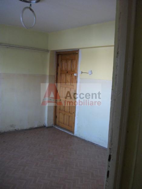 15000 euro, garsoniera de 30mp, compusa din 2 camere camin din constructie, baie,bucatarie - Pret | Preturi 15000 euro, garsoniera de 30mp, compusa din 2 camere camin din constructie, baie,bucatarie