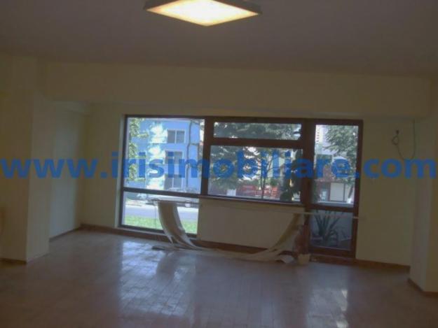 Inchiriere apartament 3 camere - Pret | Preturi Inchiriere apartament 3 camere