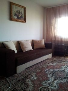 Ag. imob. inchiriez apartament 3 camere - Pret | Preturi Ag. imob. inchiriez apartament 3 camere