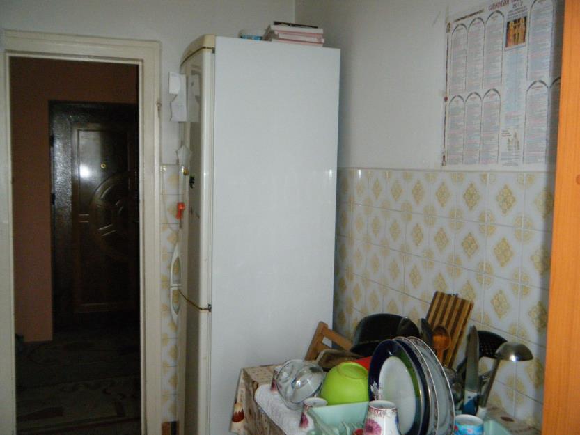 Apartament 3 camere, decomandat, complet imbunatatit, 20000euro - Pret | Preturi Apartament 3 camere, decomandat, complet imbunatatit, 20000euro