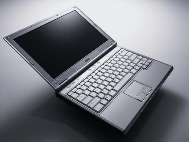 Laptop Dell XPS M1210 - Pret | Preturi Laptop Dell XPS M1210