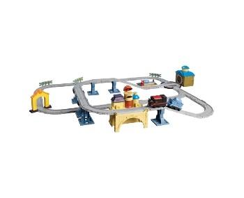 Set Chuggington Orasul vechi cu Pete Pufaila - Pret | Preturi Set Chuggington Orasul vechi cu Pete Pufaila