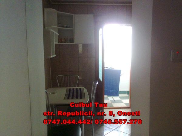 vand apartament 2 camere in onesti, zona mal - Pret | Preturi vand apartament 2 camere in onesti, zona mal