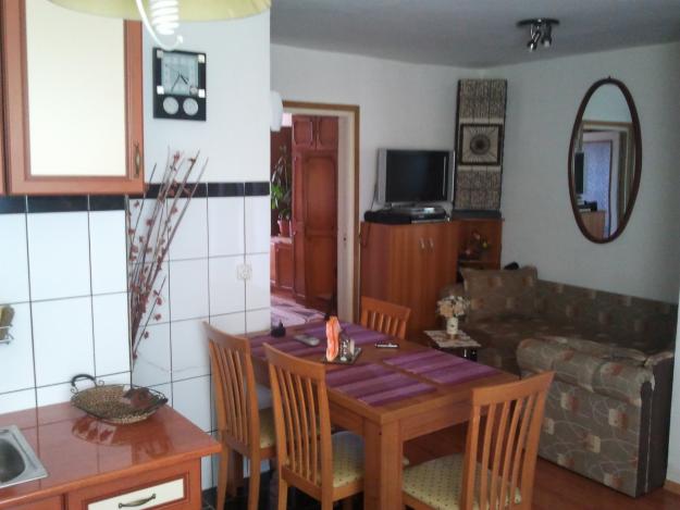 VAND URGENT !! Apartament cu 4 camere - Pret | Preturi VAND URGENT !! Apartament cu 4 camere