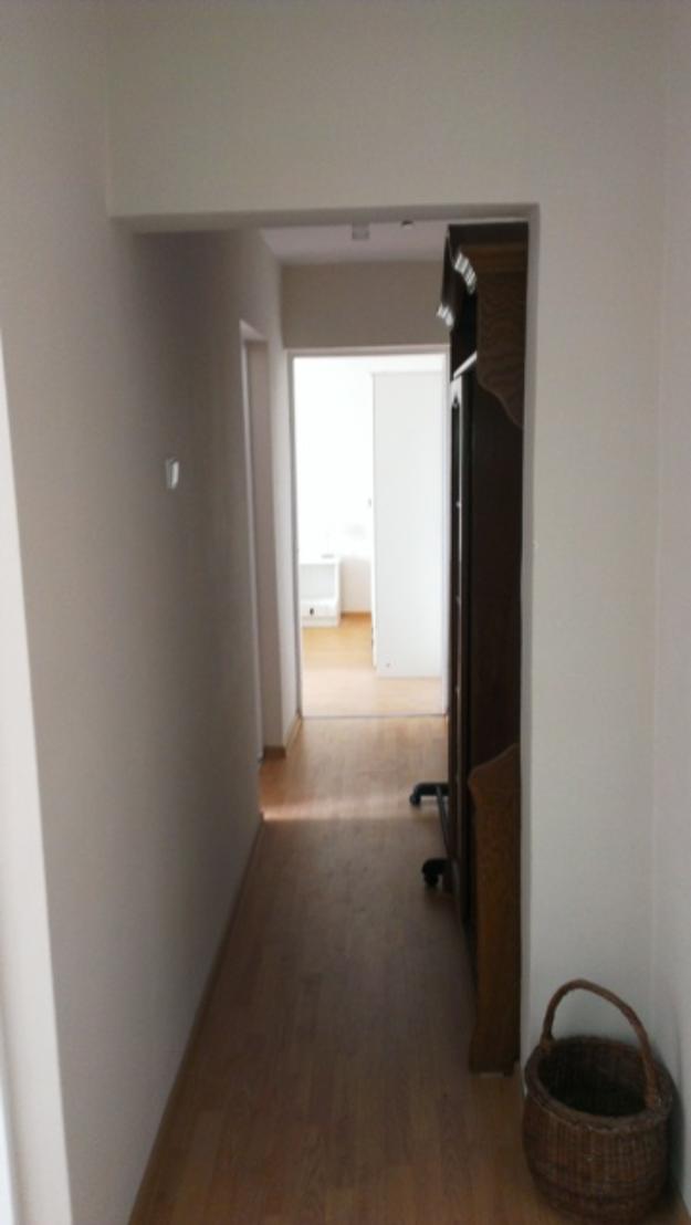 Apartament 3 camere zona Nufarul - Pret | Preturi Apartament 3 camere zona Nufarul