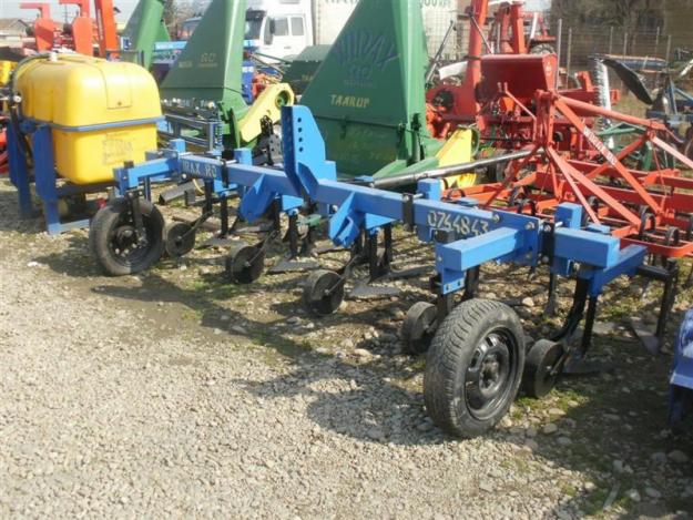 Masini agricole - Cultivator fara fertilizare cu 7 sectii Nou - Pret | Preturi Masini agricole - Cultivator fara fertilizare cu 7 sectii Nou